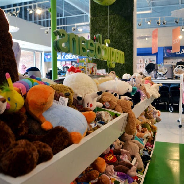 The 5 OTHER best toy stores in America!