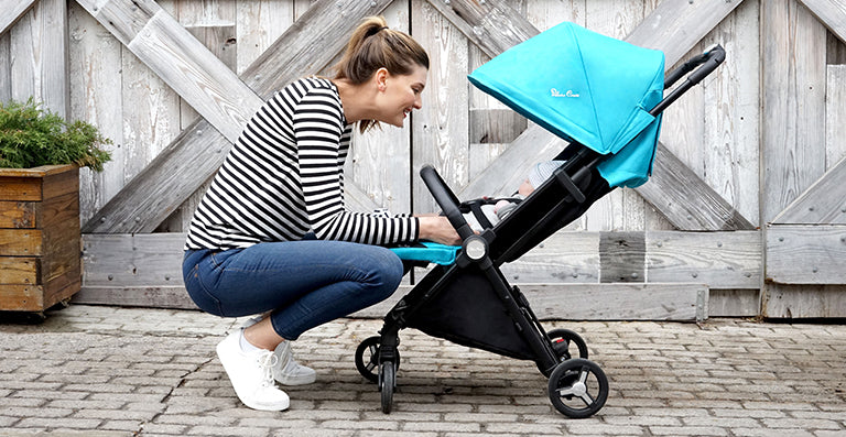 The Silver Cross Jet Stroller: compact, light, and perfect for travel