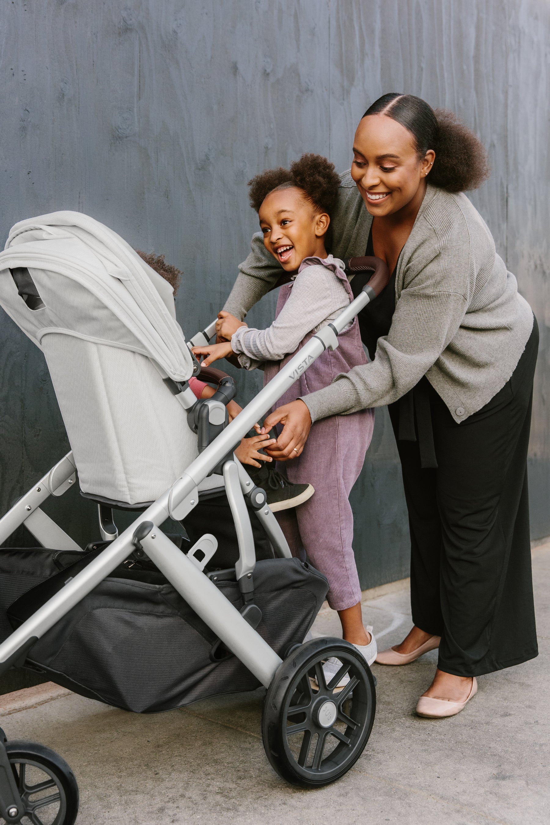 UPPAbaby Vista V2 2020 | Stroller First Look ( Ratings | Review)