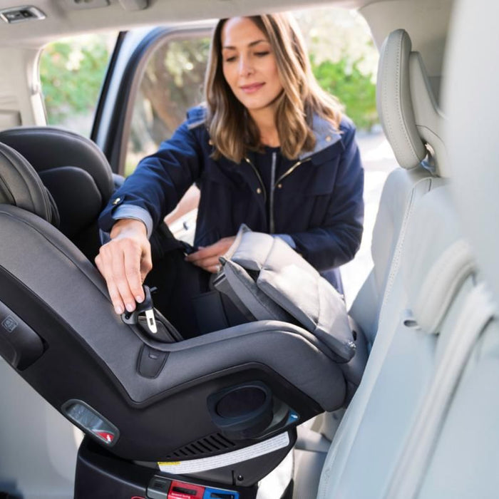 Best Convertible Car Seats for Compact Cars 2021 ( Ratings Reviews Prices )