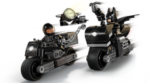 Lego Batman and Selina Kyle Motorcycle Pursuit