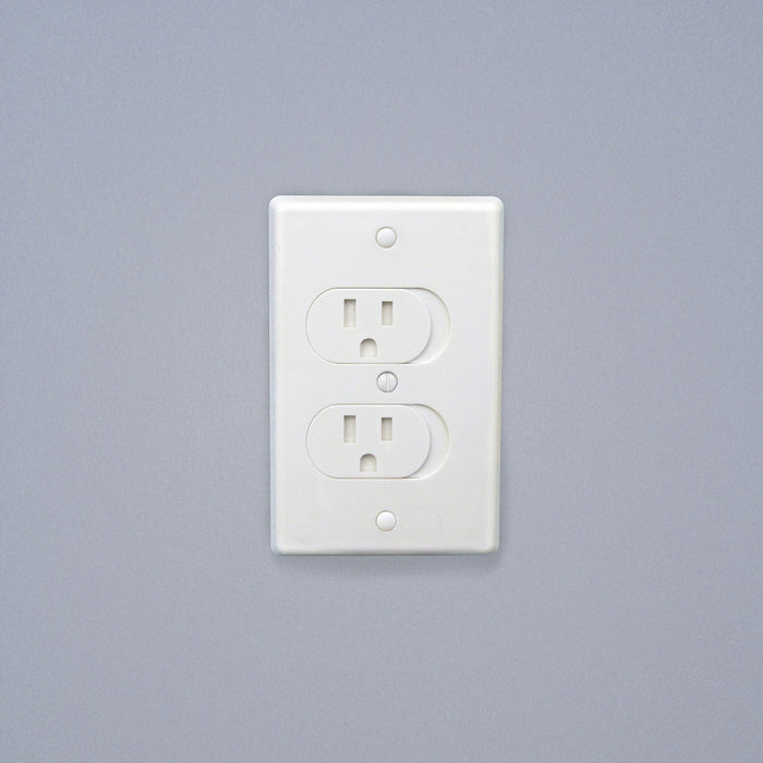Qdos Self-Closing Outlet Cover - White